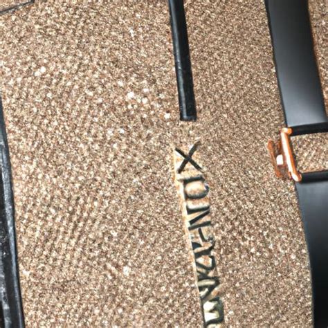 comment reconnaitre un sac michael kors|Michael Kors bag lookup.